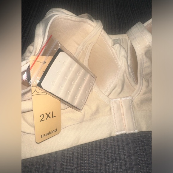 Truekind || NWT || Daily Comfort Wirefree Shaper Bra Beige - Picture 4 of 6